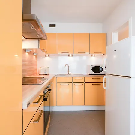 App 693 Mit Strandlage